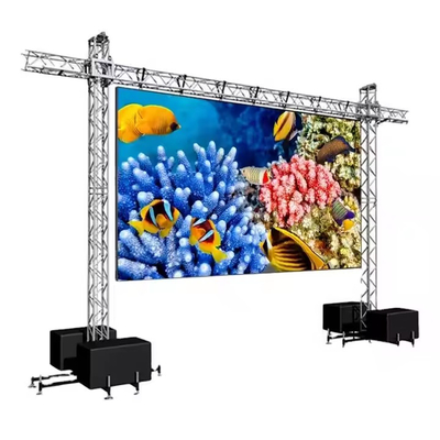 P6 manutenzione di segnaletica LED all'interno di un armadio in acciaio a colori