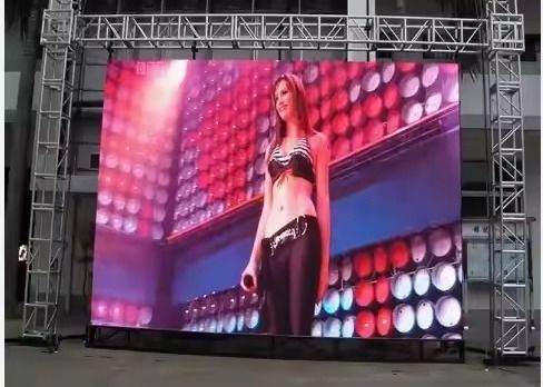 Full color High Definition Outdoor LED Video Wall con tecnologia di visualizzazione senza soluzione di continuità adatta per pubblicità ed eventi
