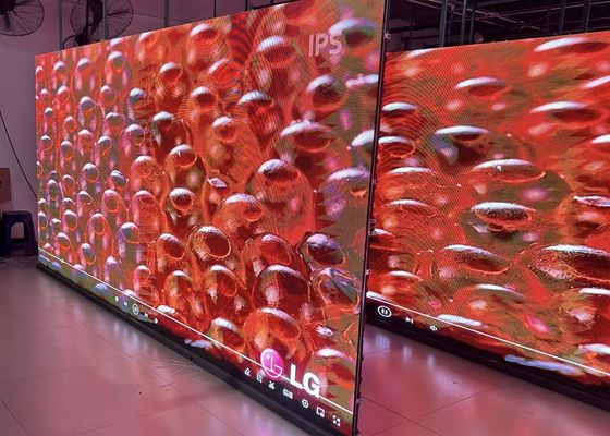 Prezzo buono Noleggio P3 RGB Outdoor Waterproof LED Advertising Screen DC5V Per stadi e centri commerciali in linea