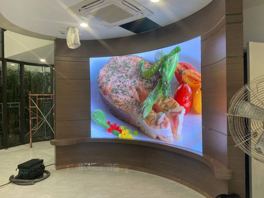 Prezzo buono Cassa in alluminio 384x192mm Armadio in alluminio P6 schermo a LED adatto a mostre, aeroporti e stazioni degli autobus in linea