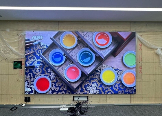 3 e angolo di visione ottimale di 1m-10m per display a LED RGB indoor all'avanguardia