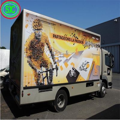Prezzo buono Frequenza di aggiornamento e frequenza di fotogramma 60Hz Display LED per camion mobili con luminosità di 5000-8000 Nits in linea
