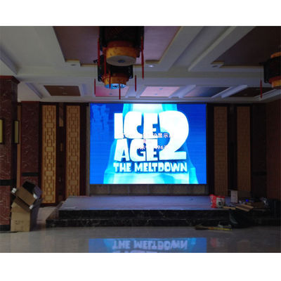 Schermo LED a colori P2.5 ad alte prestazioni per pubblicità con risoluzione modulo 64*64 punti e distanza di visione minima di 3 m