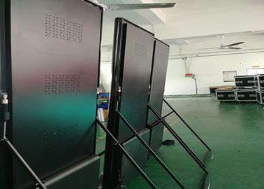 Indoor P2.5 Led Poster Tabella pubblicitaria LED Display Screen 4G Wifi USB Control a colori pieni