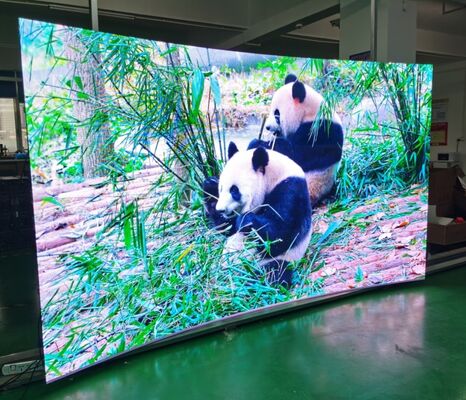 Display a LED a colori piene con Nationstar SMD 1921 LED ad alta risoluzione e cabinet di alluminio a fusione a stampa