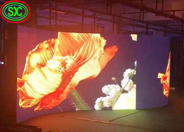 SMD schermi a LED per pubblicità curva 3,91 mm Pixel Pitch 25 Wattled schermo pubblicitario commerciale