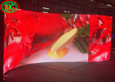 SMD schermi a LED per pubblicità curva 3,91 mm Pixel Pitch 25 Wattled schermo pubblicitario commerciale