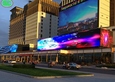 Display a LED a colori per ospedali, palestre e centri commerciali