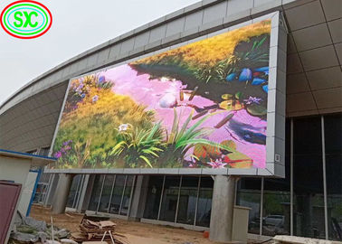 P6 Display LED all'aperto a colori pieni Grande schermo pubblicitario 1920Hz Display all'interno a colori pieni