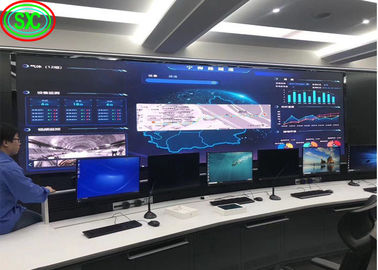 Installazione fissa di video wall a LED all'interno 4 P5 P6 Grande angolo di visione senza fantasmi
