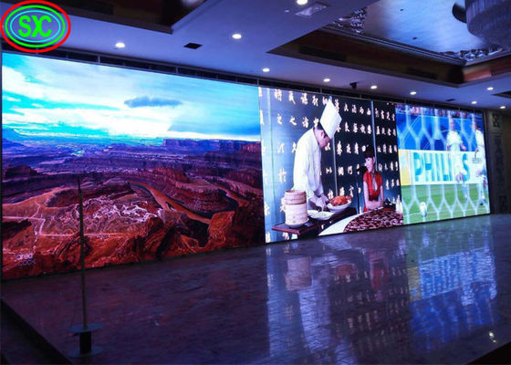 Prezzo buono P2.5 Pubblicità all'interno schermo a LED a colori ad alta definizione senza installazione a parete in linea