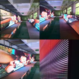 Dimensione dello schermo personalizzata Display LED a colori per esterni e lunga durata 000 ore
