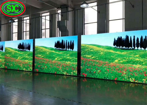 Prezzo buono Grandi schermi di noleggio flessibili senza schermo 1/32 Scansione HD 1R1G1B P2.5mm LED Screen Board in linea