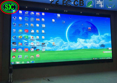 Tecnologia di fascia alta Adesivo a bordo schermo LED regolabile a colori pieni HD GOB HD