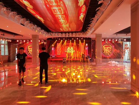 P4 Indoor Outdoor SMD2121 Scenario a LED Video Wall Screen 4mm a colori