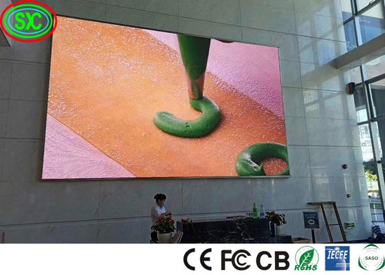 schermo a LED pubblicitario in fibra di carbonio IP65 con 8 mm di pixel con luminosità regolabile