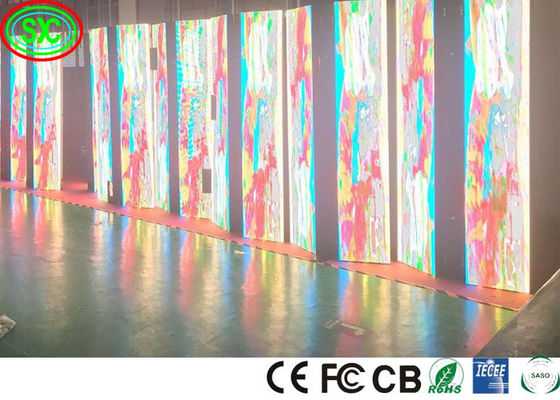 Funzione di visualizzazione Video Display esterno multicolore a LED con tensione di ingresso AC 110/220V