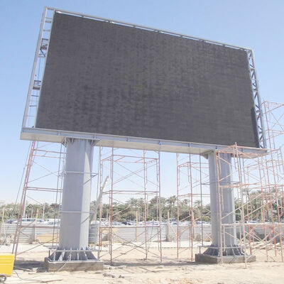 Manutenzione Front End Full Color LED Digital Signage Signage 10mm Pixel Pitch Iron Cabinet