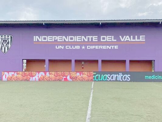 P2.5 HD Ultra-sottile LED per stadio in alluminio, schermo a LED impermeabile 320 * 160mm