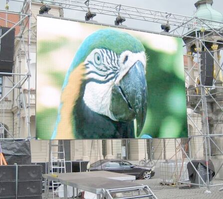 SMD2121 P5 Full Color Stage Indoor LED Die-Casting Aluminum Screen Box di acciaio
