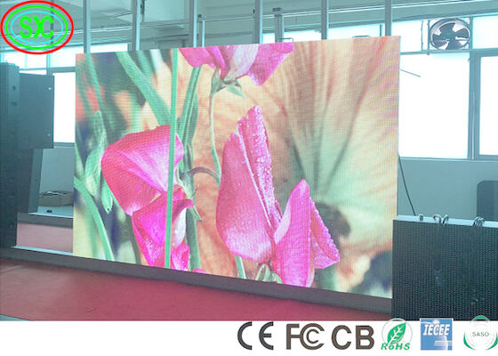 Noleggio 1200nits P3.91 Indoor Full Color LED Display 450W full color led display