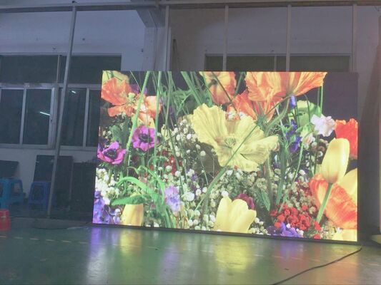 Display a LED a colori per eventi pubblicitari e video wall P4 ad alta densità con tecnologia di controllo avanzata e ampia compatibilità per immagini mozzafiato
