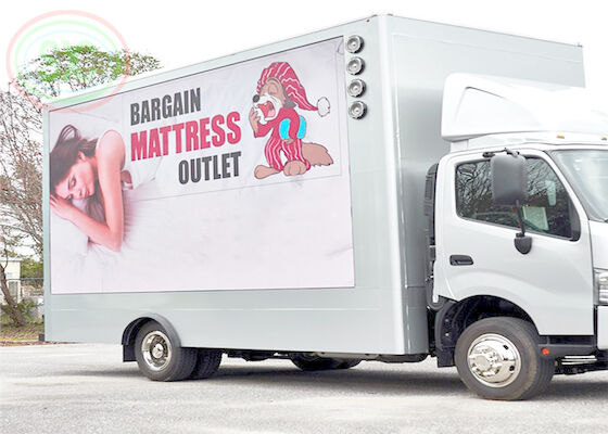 IP65 Video Digital Truck montato Display a LED a colori completi 10mm Pitch Pixel