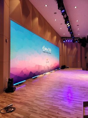 P10 SMD (3 in 1) Display LED a colori interni in alluminio e ferro