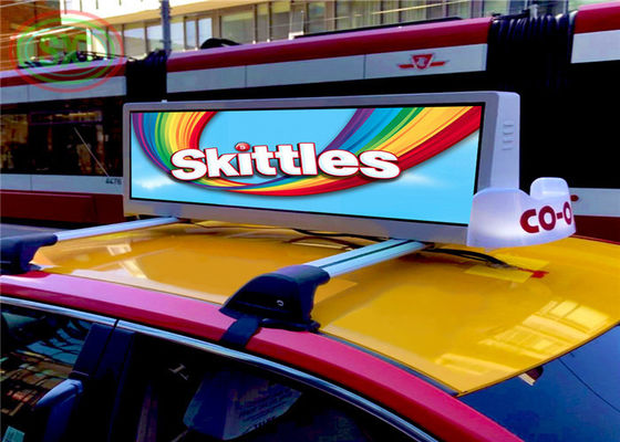 Display a LED a pieno colore a prova d'acqua per esterni P6 montato su camion 7500 Nits