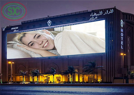 Prezzo buono SMD che annuncia il LED scherma i punti/Sqm del passo 27778 dell'esposizione 6mm del tabellone per le affissioni in linea