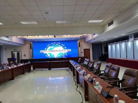 Prezzo buono Lo schermo principale dell'interno locativo della sala riunioni P4 muore pubblicità del gabinetto di fusion d'alluminio ha condotto l'esposizione per il concerto, cabina del DJ in linea
