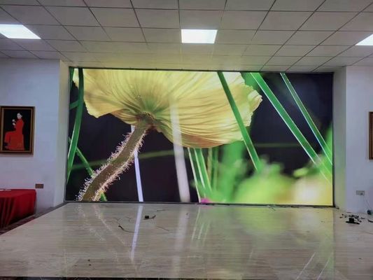 Pannello display LED a colori per interni P3, parete video LED ad alta definizione per chiese con rilevamento errori e doppio backup