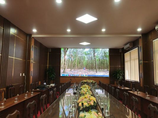Prezzo buono la fase dell'interno 2020 del pannello di 576x576mm di alto colore pieno di alluminio portatile della definizione P3 SMD ha condotto gli schermi di concerto in linea