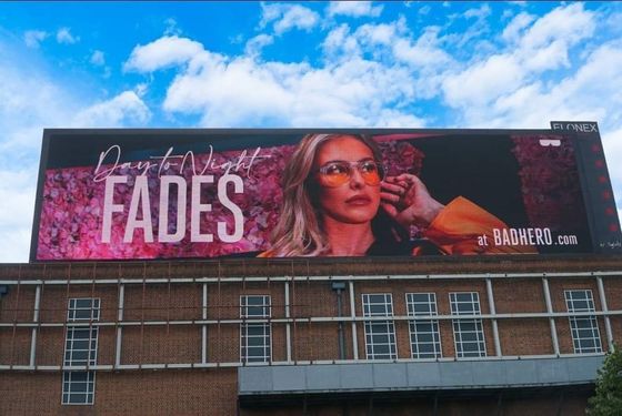 Display video a LED SMD1921 62500 Dots/M2 Full Color LED Screen 1/16S Drive Mode Display all'aperto a LED a colori