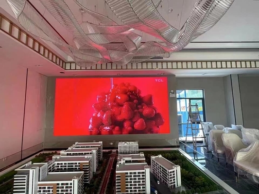 High Refresh Kinglight Black SMD2020 Full Color 256x128mm 64x32 RGB Matrix Module P4 LED Indoor Screen per stabile e sistema