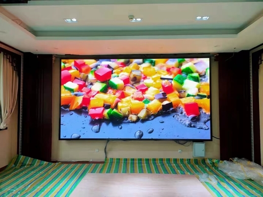 Tabellone per le affissioni dell'interno della visualizzazione del LED P3 LED per la pubblicità di video esposizione del contesto locativo della fase