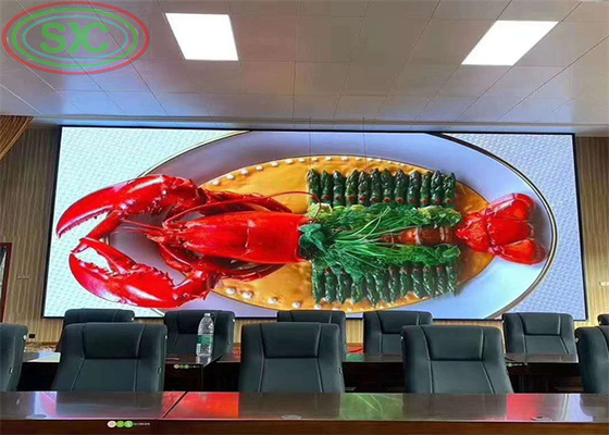 Schermo in alluminio a colata a colori a LED personalizzato 2500 CD/mq Schermo pubblicitario a LED interno