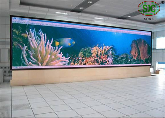 Prezzo buono Display pubblicitario a LED 250*250mm P4.81 in linea