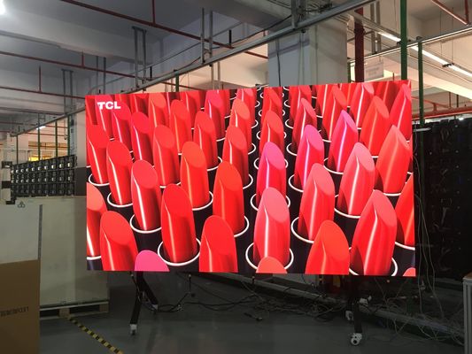 Prezzo buono Schermo di visualizzazione dell'interno del LED di ricerca 576x576mm 192x192Pixel P3 di colore pieno 1/32 di Hd di alta qualità in linea