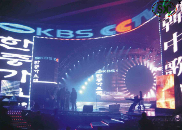 HD Full Color P4 Curved Large Led Video Wall Indoor Led Display Screen di noleggio