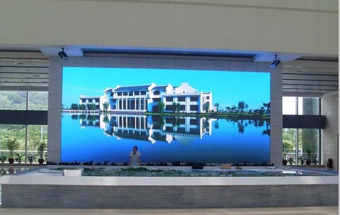 Full Color Video Indoor Wall Screen P4 High Definition High Pixel 2x3m Video a LED