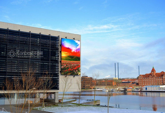 P10 Outdoor SMD Billboard Led Screen impermeabile 1920HZ IP65 display a LED a colori