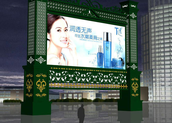 Display a LED a colori per la pubblicità all'interno con luminosità di 2500 nits
