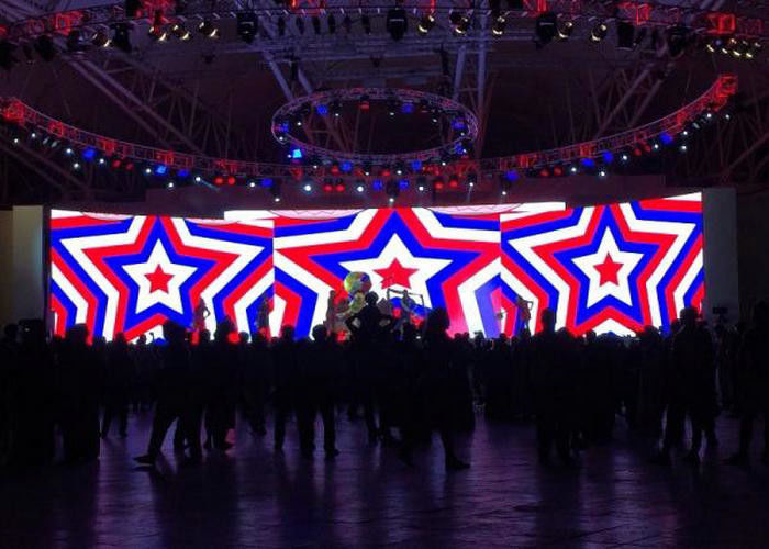schermo in alluminio a colata a colori P2 LED / 2500nits grande display LED esterno