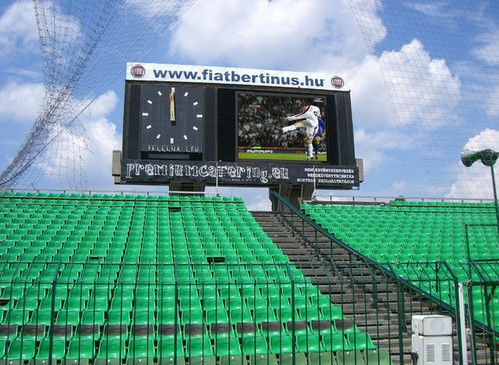 P8 3535SMD all'aperto Display LED WIFI 3G Controllo 7000K Luminosità all'aperto display a LED a colori