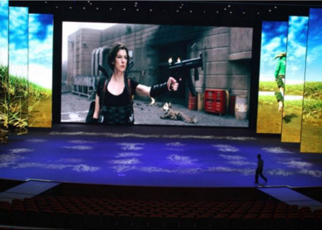 Accesso interno anteriore e posteriore Facile manutenzione Full Color P4 LED Video Wall Screen