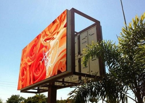 SMD2727 Outdoor Full Color Waterproof LED Rental Screen 6mm Pixel IP65 100000 ore di durata