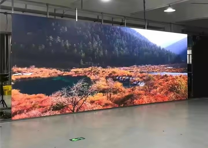 Schermo curvo per interni Modalità scansione 1/16 Display Ultra HD 32x32 punti P6 LED