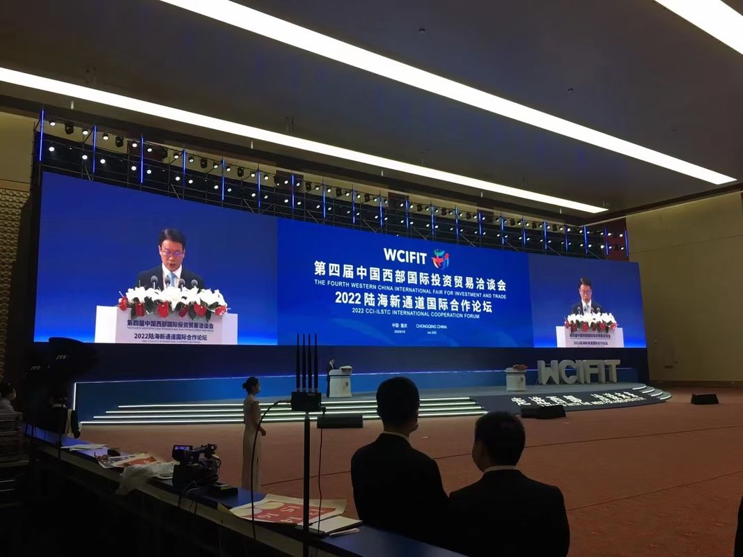 Noleggio schermo HD 1R1G1B Display a LED per interni con tabellone LED in alluminio pressofuso P4