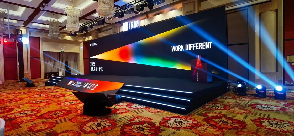 Display a LED a colori piene di SMD1515 P2.5 in alluminio